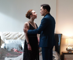 Nhờ chồng cũ đến nhà sửa điều hòa, tôi bật khóc vội xin tái hôn khi anh xắn tay áo lên