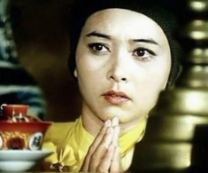 “Ni cô Huyền Trang”: Người đẹp phố cổ lấy nhà Toán học nhờ mai mối, mang quân hàm Đại tá sống viên mãn