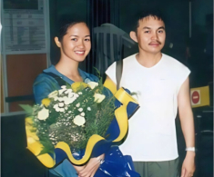 NSƯT Xuân Hinh khoe ảnh thời “sung sức thì nghèo” phong độ ngời ngời, thân mật với gái xinh hóa ra là diva hàng đầu