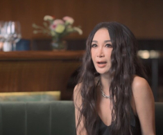 Nữ sinh 16 tuổi bỏ nhà đi bụi đổi đời thành “bom sex”, lấy được chồng tỷ phú nhưng từ chối đẻ con