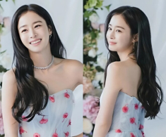 “Nữ thần Đại học Quốc gia” đẹp số một Hàn Quốc sống trong biệt thự trăm tỷ, dùng 2 thứ bán đầy chợ để tươi xinh như gái 18