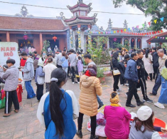 Phiên chợ tồn tại suốt 300 năm giữa lòng Thái Bình, chỉ họp duy nhất 1 ngày trong năm, hút tới hàng chục nghìn lượt khách