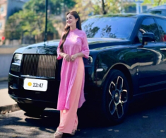Phú bà 2 con cưới Hồng Hài Nhi kém 6 tuổi, rước dâu bằng dàn siêu xe trăm tỷ, hồi môn 500 cây vàng