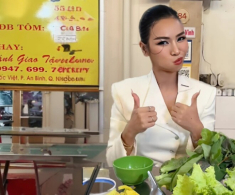 Quán bánh xèo lớn nhất miền Tây đông nghịt khách, bán nghìn cái mỗi ngày có phần nhân “độc nhất” khiến Á hậu mê mẩn