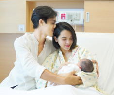 Quỳnh Lương sinh con với thiếu gia Trà Vinh: Khoe ảnh đi đẻ “bao ngầu”, đặt tên em bé ai đọc cũng khen hay