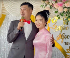 Sao Việt ngoài 50 tuổi có con với vợ trẻ: Vợ kém 26 tuổi của Tiết Cương vướng thị phi, Lam Trường sang Mỹ đón con