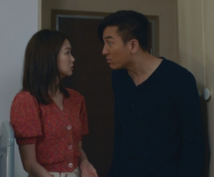 Sau đêm cuối mặn nồng với sếp để quay về bên chồng, tôi nghẹn ngào khi thấy điện thoại sáng lên