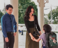 Sau khi mẹ qua đời, bố dượng bỗng biến mất và để lại mảnh giấy, nhiều năm sau tôi cảm ơn ông