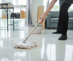 Tại sao lại ngửi thấy mùi tanh sau khi lau nhà? Đây là cách khắc phục