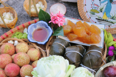 Tết Đoan Ngọ nhớ tìm mua loại bánh cổ truyền ở Hà Nội, thơm ngon ngọt “diệt sâu bọ”, giá chỉ 5.000 đồng/chiếc