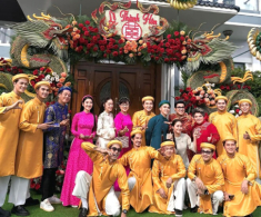 Thanh Đoàn - Hà Trí Quang làm đám cưới lần 3: Dựng cổng đậm chất miền Tây, dàn sao đi máy cày đón chú rể