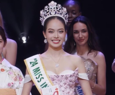 Thanh Thuỷ: Nàng hậu kín tiếng gây “chấn động” khi đăng quang Miss International, gia cảnh thế nào mà mong muốn mua nhà cho bố mẹ?