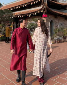 Trang Nhung mang bầu con thứ ba