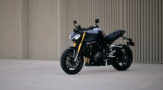 Triumph Speed Triple 1200 RS 2025 – Chiến mã hoang dã đã thuần hóa, nhưng không hề mất đi bản chất