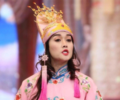 Vân Dung ở tuổi U50 mải chăm em bé nên khiến con trai “ra rìa”, nhờ ngoại hình nên có vai trong phim kinh dị trăm tỷ