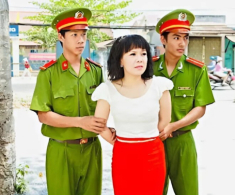Việt Hương lên tiếng về tin đồn bị bắt vì bán hàng “rởm”, cho biết sẽ lập vi bằng và chờ pháp luật giải quyết