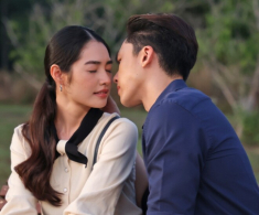 Vô tình gặp vợ mới của chồng cũ, tôi sững sờ khi nghe cô ta nói với mẹ chồng một câu chấn động