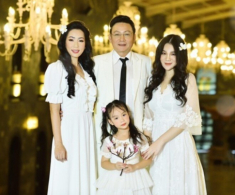 43 tuổi sinh thêm con thứ 2, NSND Trịnh Kim Chi đặt tên 2 ái nữ rất ấn tượng, lớn lên đứa trẻ y như tên gọi