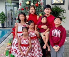 Con trai Quách Thành Danh mất căn bản vì đi Mỹ không thành, bố cặm cụi “cày” tiền xây nhà để sẵn cho 5 con