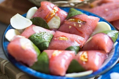 Đặc sản nem Đồng Tháp: Từ món ăn dân dã trở thành di sản, khâu chọn nguyên liệu quyết định hương vị
