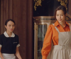 Đưa con về quê nghỉ lễ, giữa đêm đi ngủ đứa trẻ bỗng có hành động lạ, tôi lập tức đuổi việc bảo mẫu