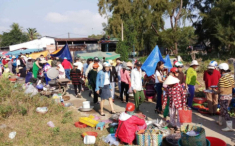 Giữa lòng xứ Huế có phiên chợ Tết chỉ họp 3 ngày, tồn tại mấy trăm năm nhưng ai cũng háo hức tìm đến