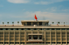 Gợi ý tour 30/4 cho Gen Z: Check-in Dinh Độc Lập, nghe chuyện lịch sử ở địa đạo Củ Chi
