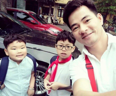 Loạt ảnh khai giảng huyền thoại qua các năm của Bi béo con trai Xuân Bắc, nhân vật chính giờ lớp 11 phong thái đĩnh đạc