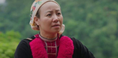 “Mẹ vợ” con trai Vân Dung: Lấy chồng năm 19 tuổi, ly hôn ôm con đi cùng chiếc xe máy