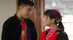 Nữ chính Đi Giữa Trời Rực Rỡ lộ chi tiết bất thường trên tay, vì sao khán giả lại nhớ tới Hương Tràm?