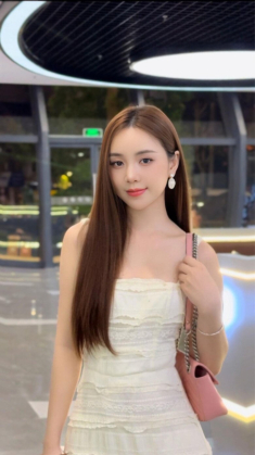 Ở tuổi 29, Quỳnh Kool giàu cỡ nào mà bị nói “mỗi hôm ở 1 nhà khác nhau”?