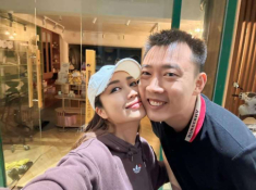 Ốc Thanh Vân vừa dọn sang nhà mới ở Úc đã “trốn” đàn con thơ về Việt Nam, đi hẹn hò với chồng doanh nhân