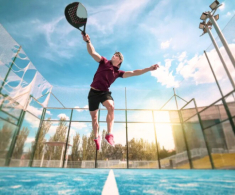 Padel - môn thể thao “trong lồng” đang chinh phục cả thế giới, được cả Messi, Ronaldo yêu thích