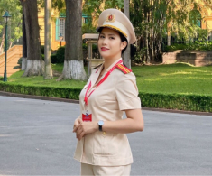 Thiếu tá Công an đối đầu Phương Oanh gây bão: Ngoài đời làm mẹ trẻ đẹp, sinh 2 con hệt chồng cùng ngành