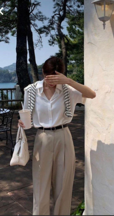 4 cách diện áo khoác cardigan giúp bạn vừa thanh lịch, thời thượng mà không tốn thời gian chuẩn bị