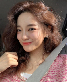 4 nguyên tắc vàng để giữ da luôn căng mướt, ẩm mịn trong mùa thu: Điều 2 đơn giản nhưng nhiều chị em bỏ qua