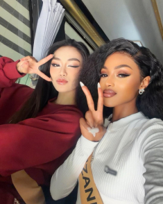 Bạn cùng phòng của Yến Nhi gợi cảm, sống sang chảnh