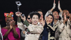 Ca sĩ Đức Phúc làm nên lịch sử khi vô địch Intervision 2025, nhận hơn 9 tỷ đồng