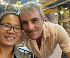 Chàng trai Tây Ban Nha kiên trì theo đuổi chủ nhà hàng Phú Quốc suốt 18 tháng, chiều theo ý vợ không sinh con