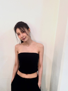 “Đả nữ” hàng đầu showbiz U50 đẹp mơn mởn, “chống già” cực hay nhờ uống hai loại nước suốt 15 năm 