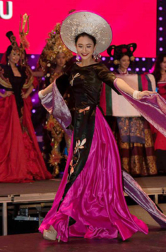 Hà Thu giành giải Hoa hậu được yêu thích nhất tại HH Liên lục địa