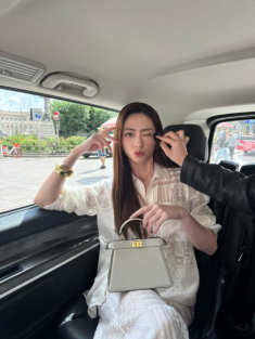 Lương Thùy Linh gây choáng khi “phủ sóng” 2 show lớn tại Milan Fashion Week, lên outfit nào cũng chấn động