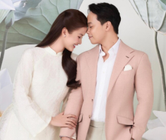 Mỹ nhân Việt vừa thông báo kết hôn với bạn trai doanh nhân sở hữu vòng eo con kiến, chăm mặc gợi cảm khoe dáng phồn thực