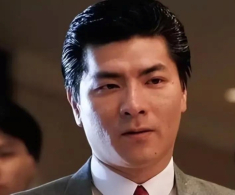 Nam diễn viên “sinh ra làm kẻ ác”: Để lại 129 tỷ đồng cho gia đình nhưng vợ con vắng mặt phút cuối đời