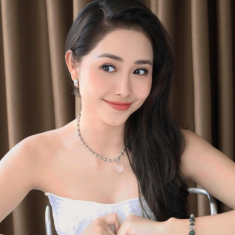 Nữ diễn viên 3 lần sửa mũi hỏng nay nhan sắc “lên hương” tuổi 35