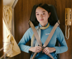 Nữ tiếp viên cao 1m55 trong Tử Chiến Trên Không: “Tôi tham khảo hình tượng từ mẹ và bà làm trong ngành hàng không”