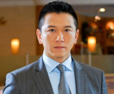 Sao nam chia tay đòi lại toàn bộ tình phí khiến đàn ông mất mặt, giờ livestream bán băng vệ sinh kiếm tiền