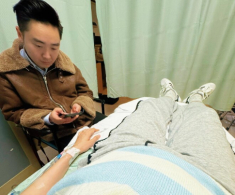 Sao Việt 24h: Hoa hậu Diễm Hương nhập viện cấp cứu giữa đêm khi đang mang thai, chồng trẻ hoảng hốt “cắn cả lưỡi vì sợ”