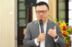 Secret Garden lần đầu tiên biểu diễn tại Việt Nam