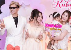 Thanh Trúc bế con gái dự tiệc đầy tháng con Chu Bin